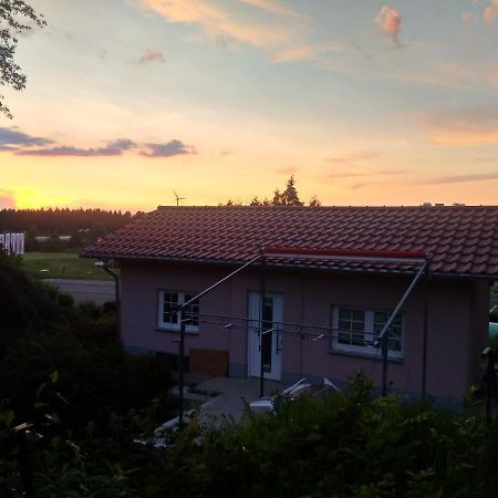 Kleines Gartenhaus Am Mahler Grossschirma Экстерьер фото